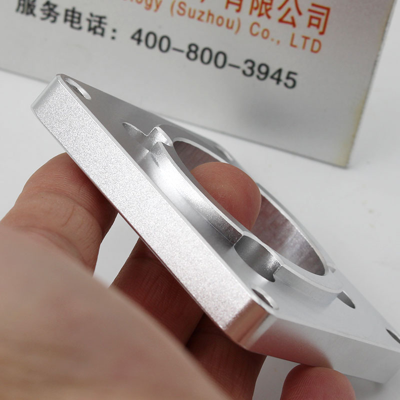 伊宁市铝件去刀纹